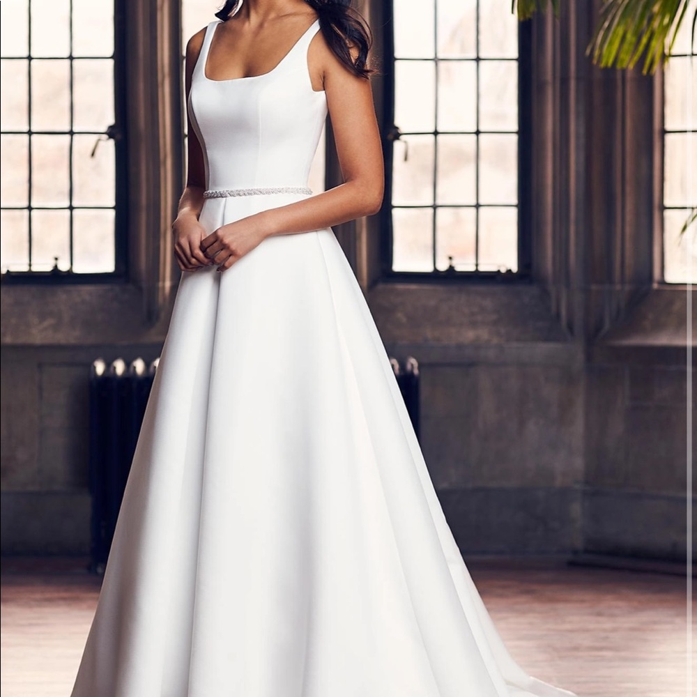 Paloma Blanca - # 4907